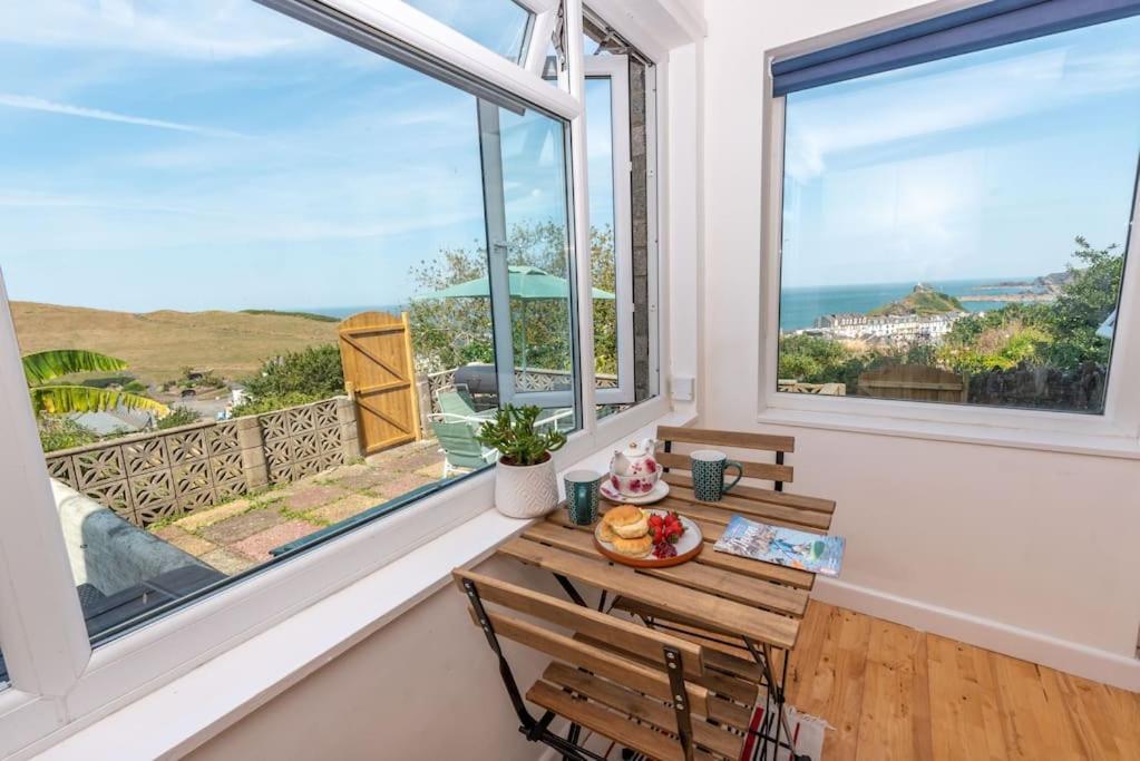 Апартаменты The Tempest, Sea Views, Coastal & Rural Walks. Ильфракомб Экстерьер фото